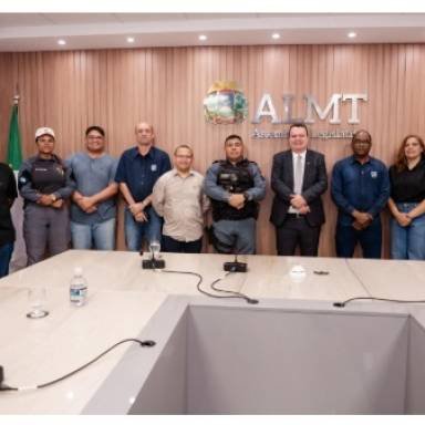 Assoade agradece ao deputado Max pela ampliação das vagas do CAOC